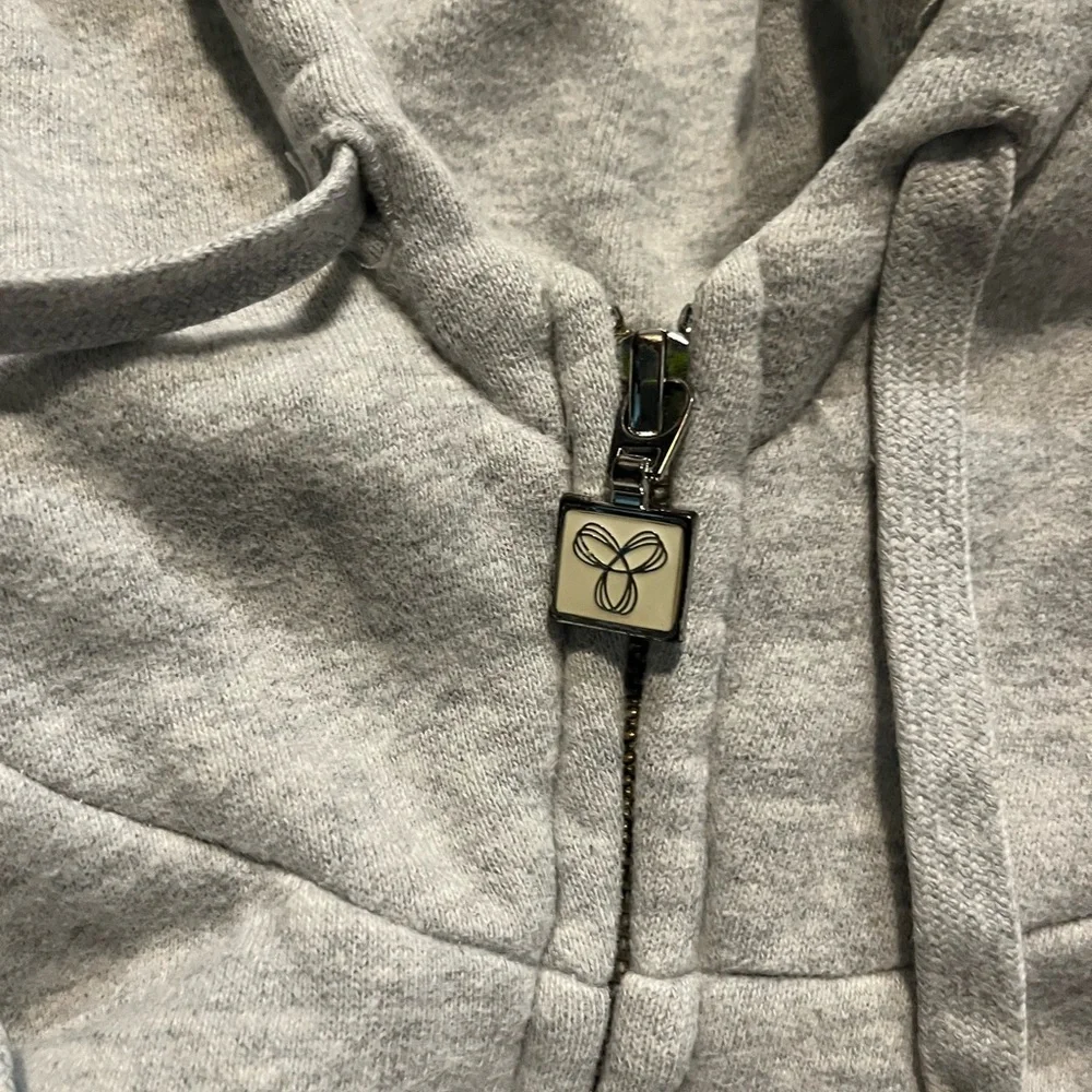 TNA full zip hoodie - Picture 3 of 4